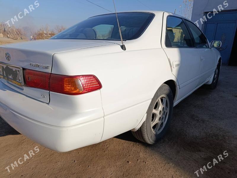 Toyota Camry 1998 - 130 000 TMT - Губадаг - img 6