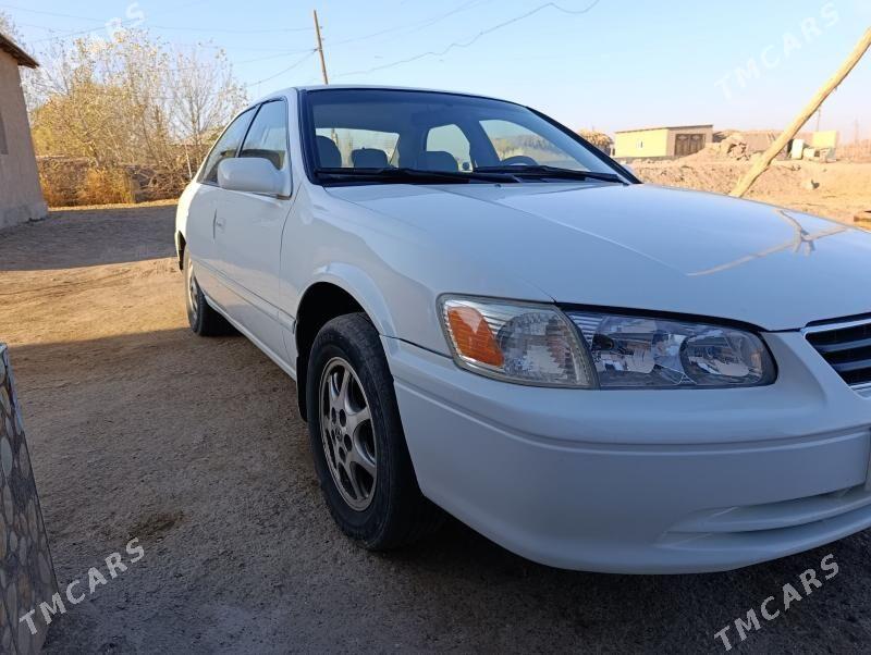 Toyota Camry 1998 - 130 000 TMT - Губадаг - img 3