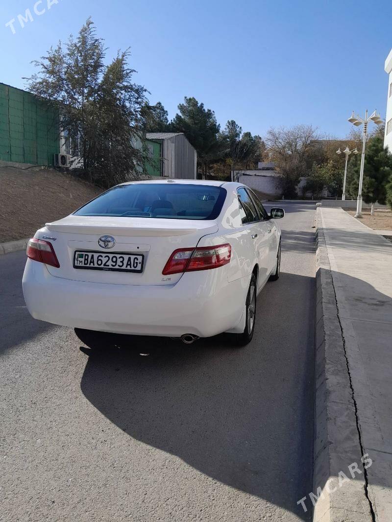 Toyota Camry 2008 - 145 000 TMT - 10 мкр - img 4