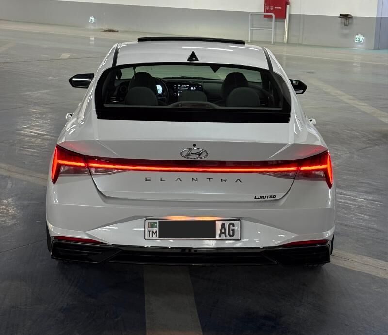 Hyundai Elantra 2021 - 245 000 TMT - Gurtly - img 4