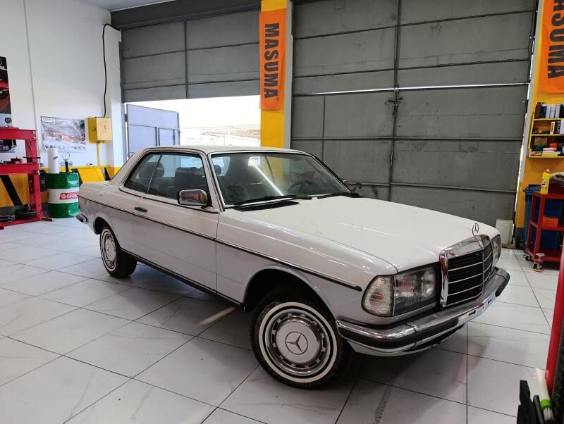 Mercedes-Benz 230E 1983 - 127 000 TMT - Aşgabat - img 5