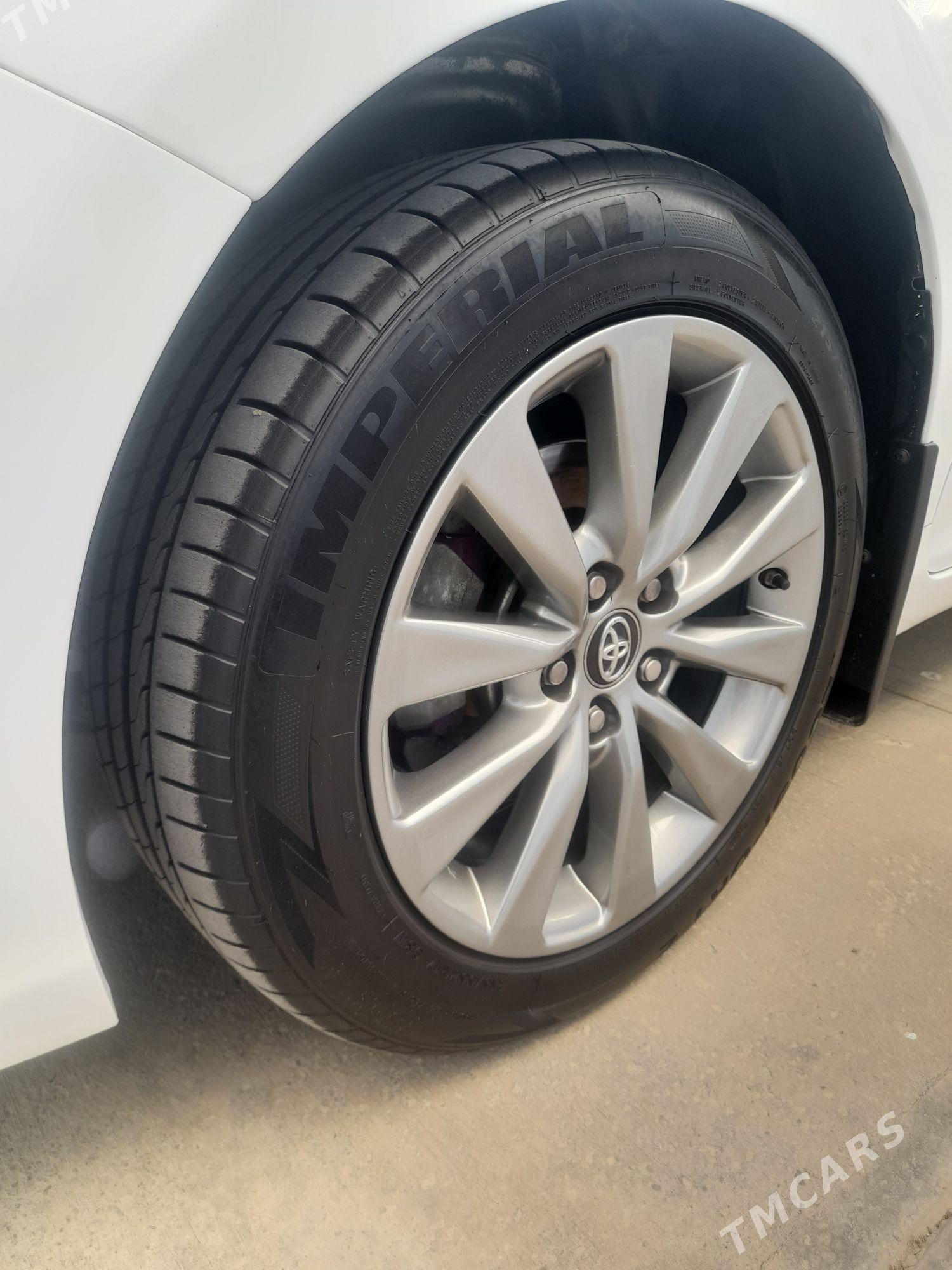 Toyota Camry 2016 - 272 000 TMT - Ашхабад - img 10