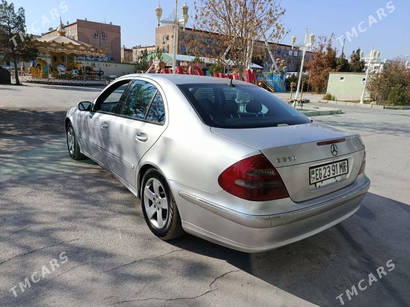 Mercedes-Benz E320 2002 - 128 000 TMT - Мары - img 4