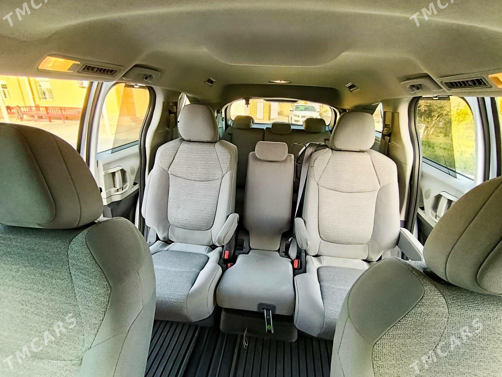 Toyota Sienna 2021 - 450 000 TMT - Mary - img 7