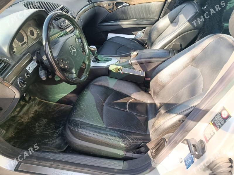 Mercedes-Benz E320 2002 - 128 000 TMT - Мары - img 6
