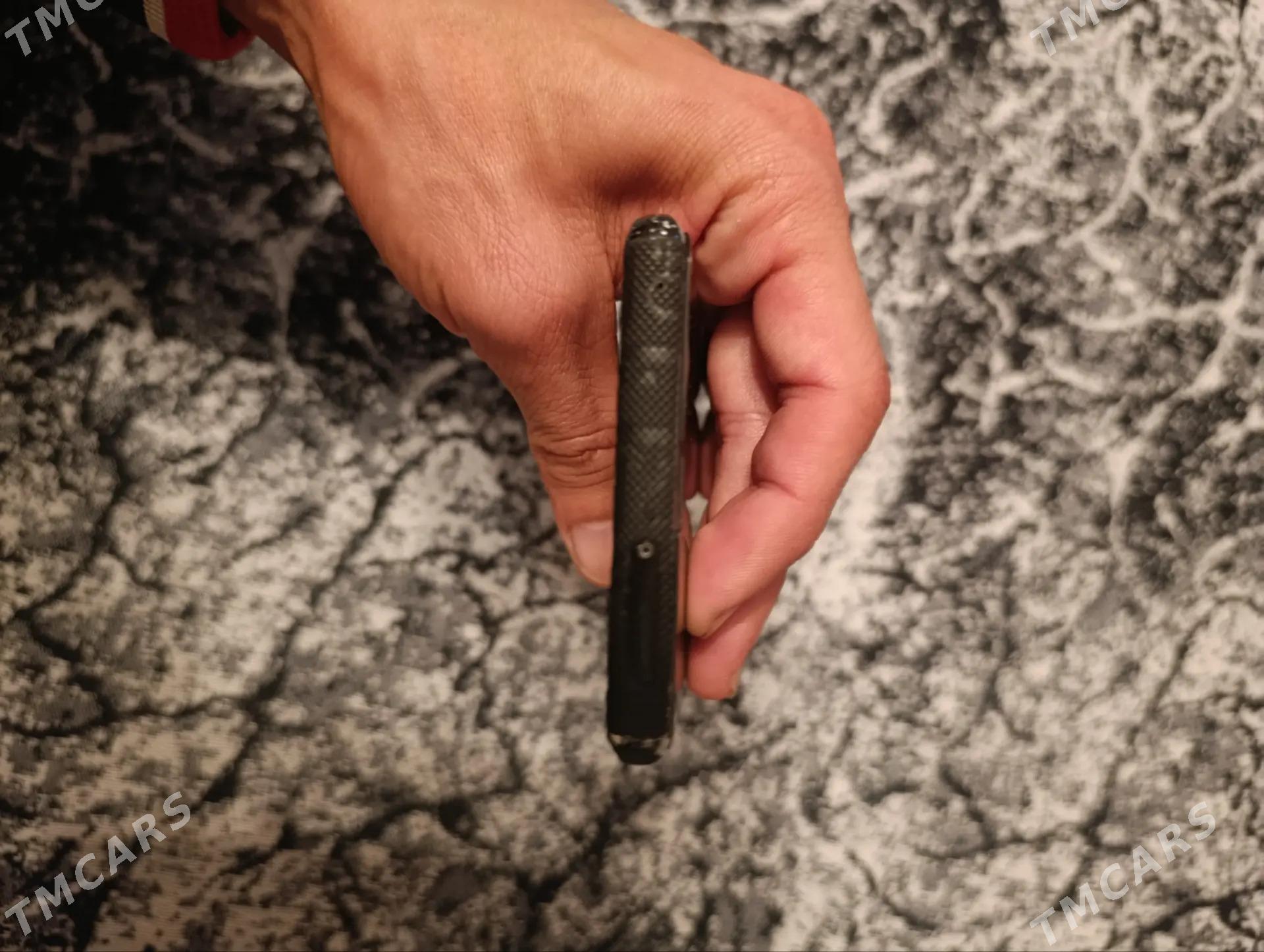 SAMSUNG NOTE8 - Чарджоу - img 6