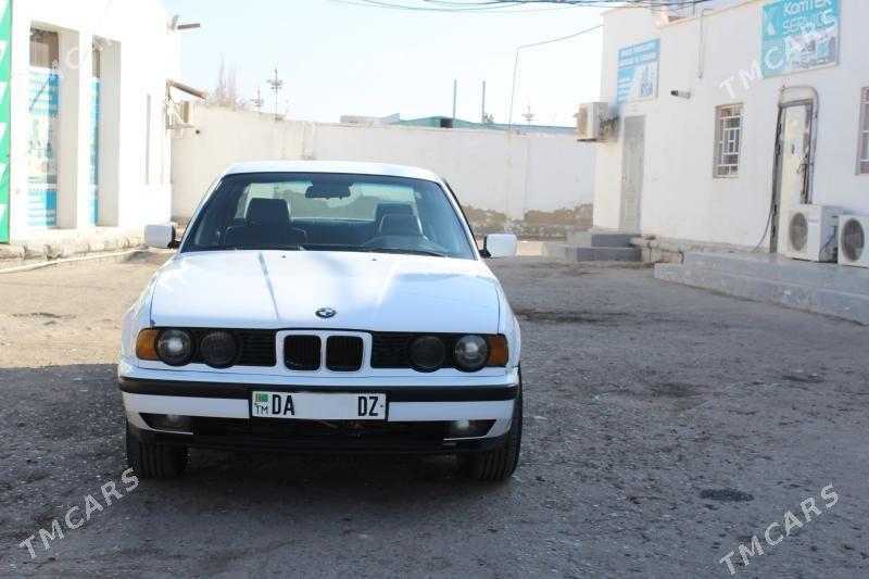BMW E34 1990 - 40 000 TMT - Дашогуз - img 2