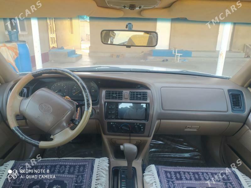 Toyota Avalon 1997 - 140 000 TMT - Бабадайхан - img 9