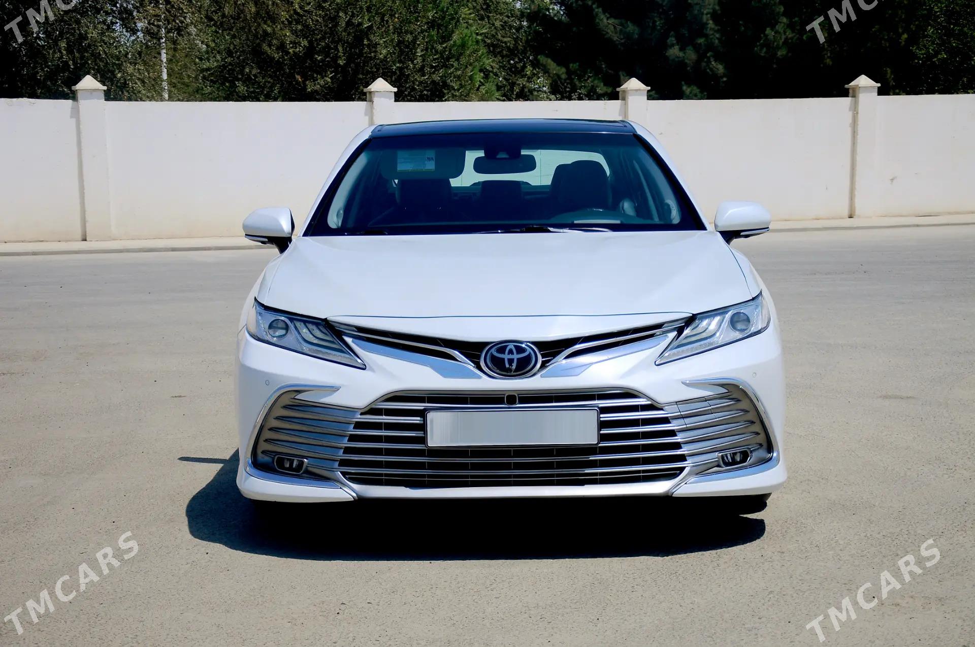 Toyota Camry 2018 - 440 000 TMT - Aşgabat - img 8