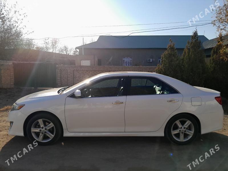 Toyota Camry 2012 - 260 000 TMT - Кёнеургенч - img 5