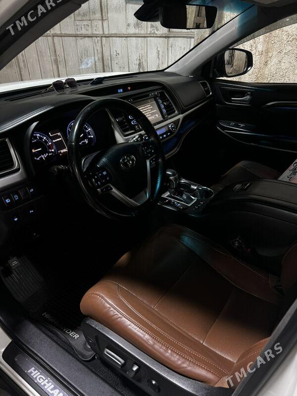 Toyota Highlander 2018 - 490 000 TMT - Туркменабат - img 6