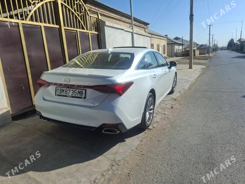Toyota Avalon 2019 - 375 000 TMT - Мары - img 3