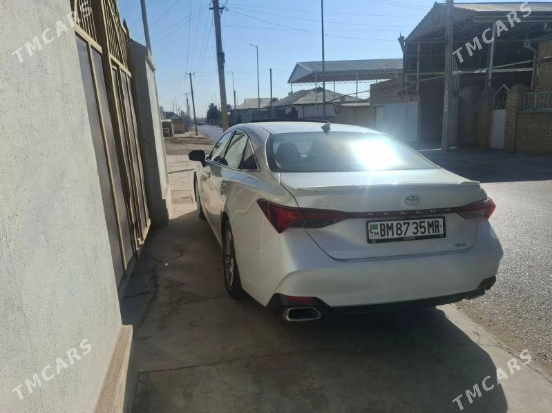 Toyota Avalon 2019 - 375 000 TMT - Мары - img 4