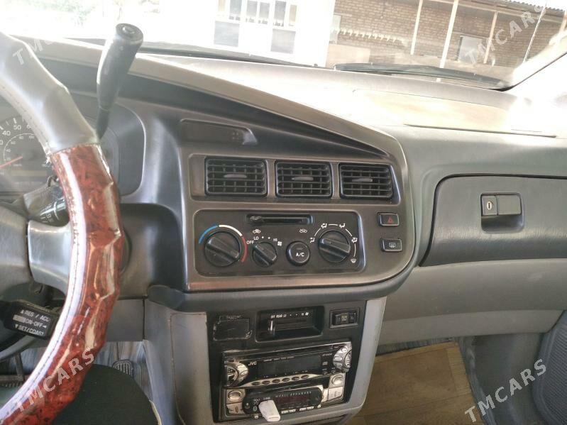 Toyota Sienna 1999 - 122 000 TMT - Сакарчага - img 7