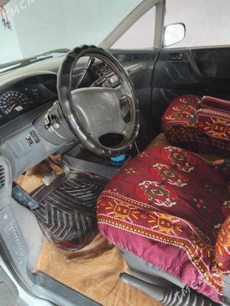 Toyota Previa 1993 - 80 000 TMT - Керки - img 4