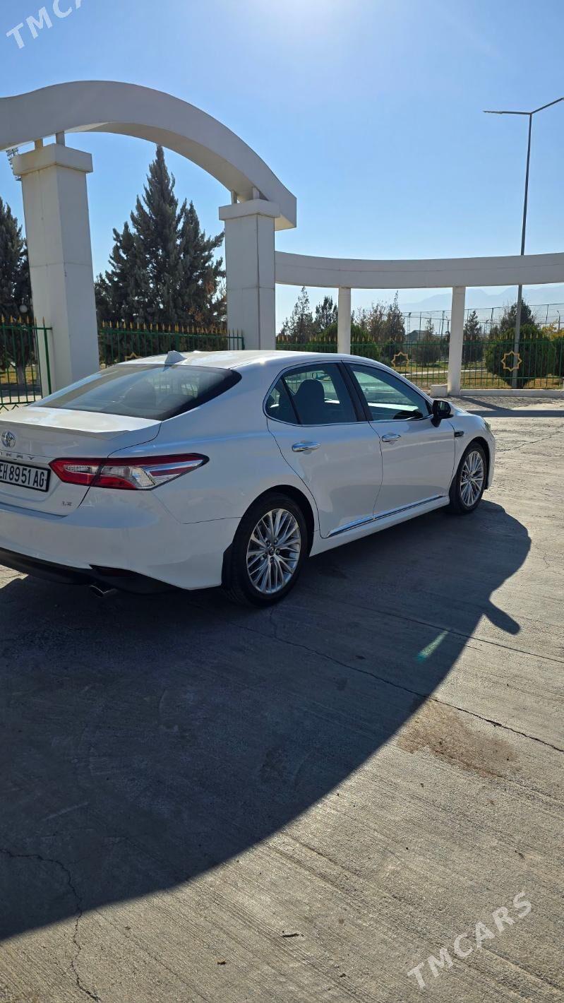 Toyota Camry 2018 - 254 000 TMT - Ашхабад - img 3