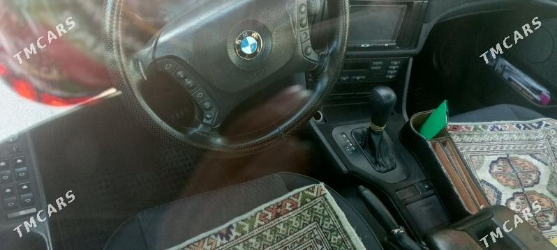 BMW E39 2002 - 135 000 TMT - Хитровка - img 4