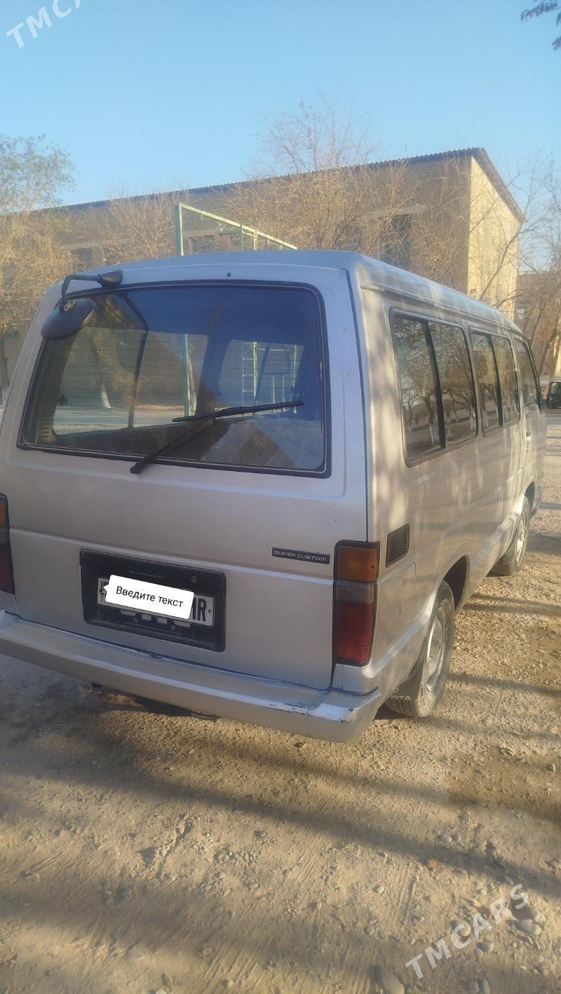 Toyota Hiace 1989 - 56 000 TMT - Mary - img 2