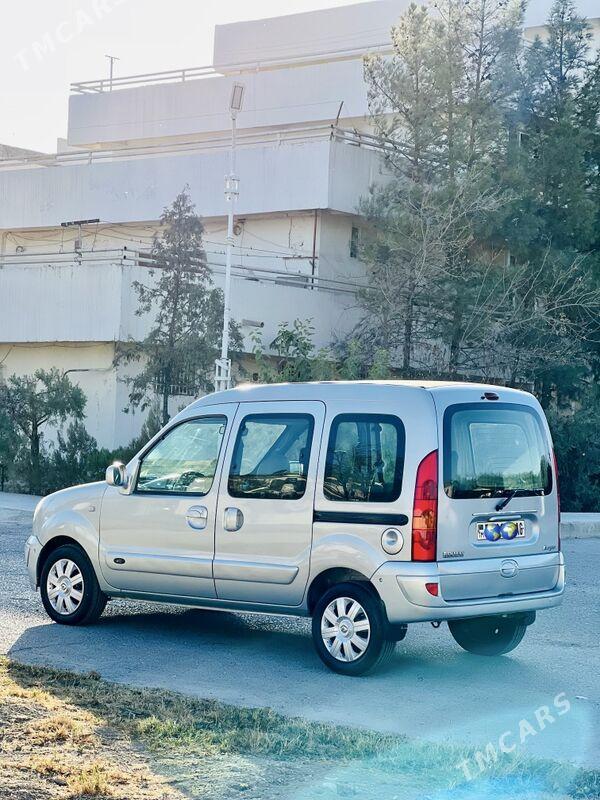 Renault Trafic 2007 - 125 000 TMT - Aşgabat - img 4