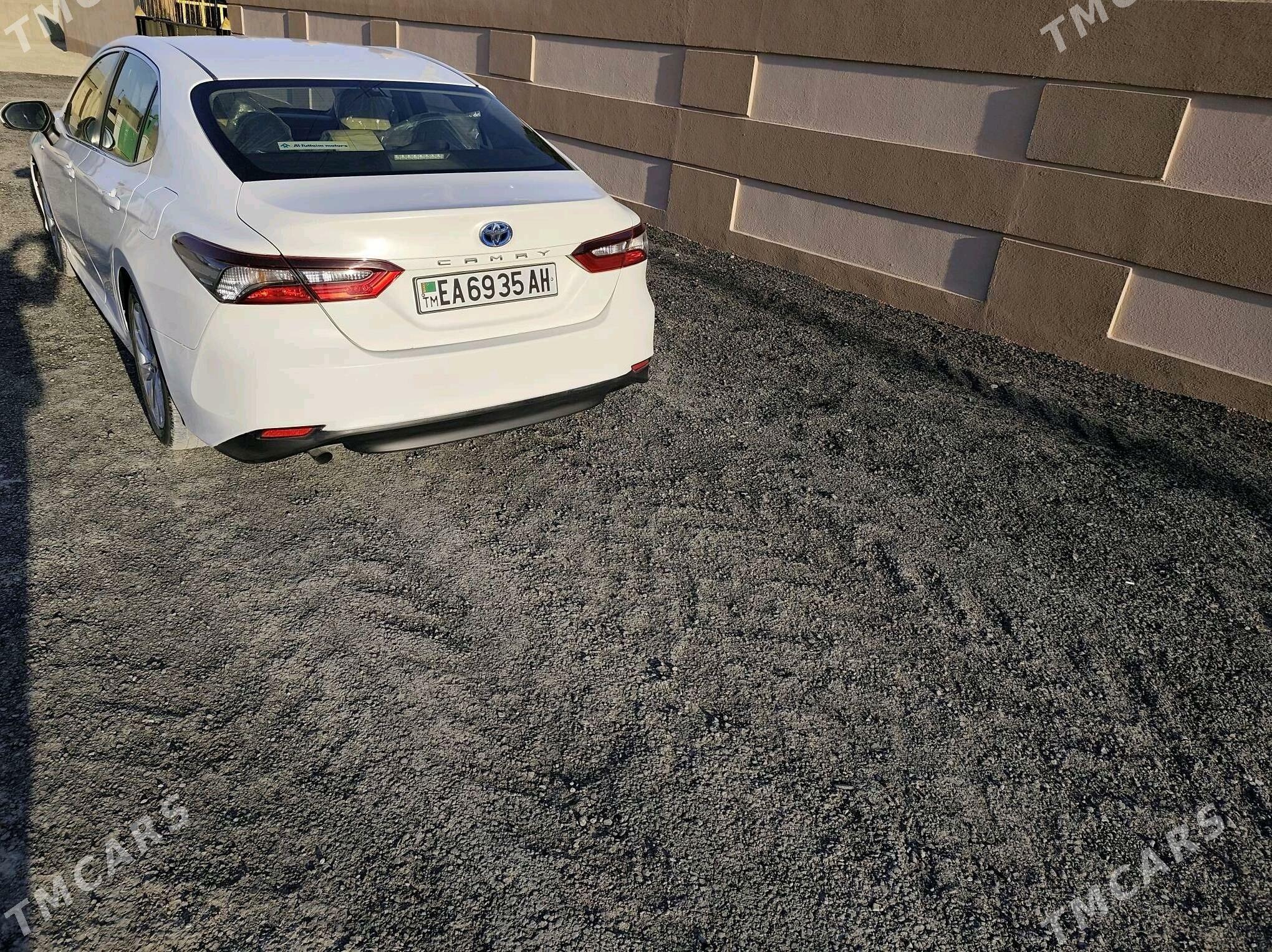 Toyota Camry 2021 - 240 000 TMT - Bäherden - img 2