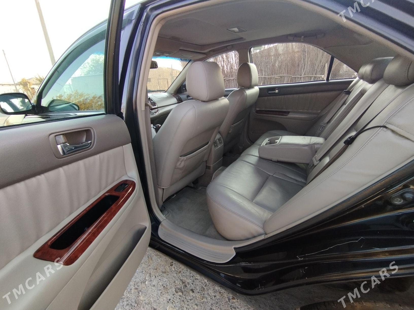 Toyota Camry 2004 - 222 000 TMT - Тагтабазар - img 7