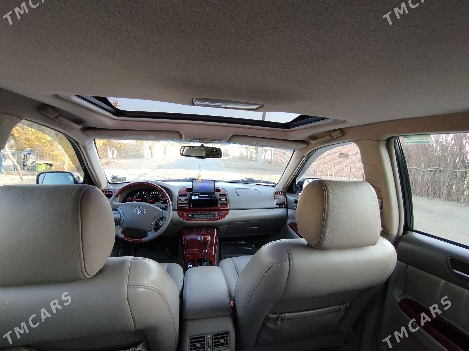 Toyota Camry 2004 - 222 000 TMT - Тагтабазар - img 6