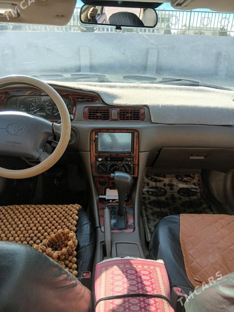 Toyota Camry 1998 - 110 000 TMT - Мир 2 - img 5