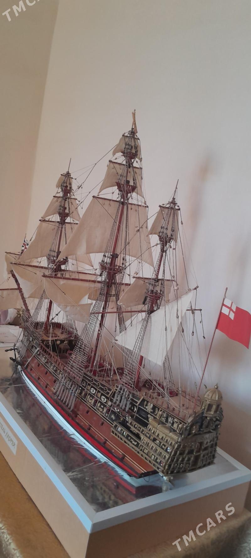 КОРАБЛЬ "ПОВЕЛИТЕЛЬ МОРЕЙ" - Aşgabat - img 2