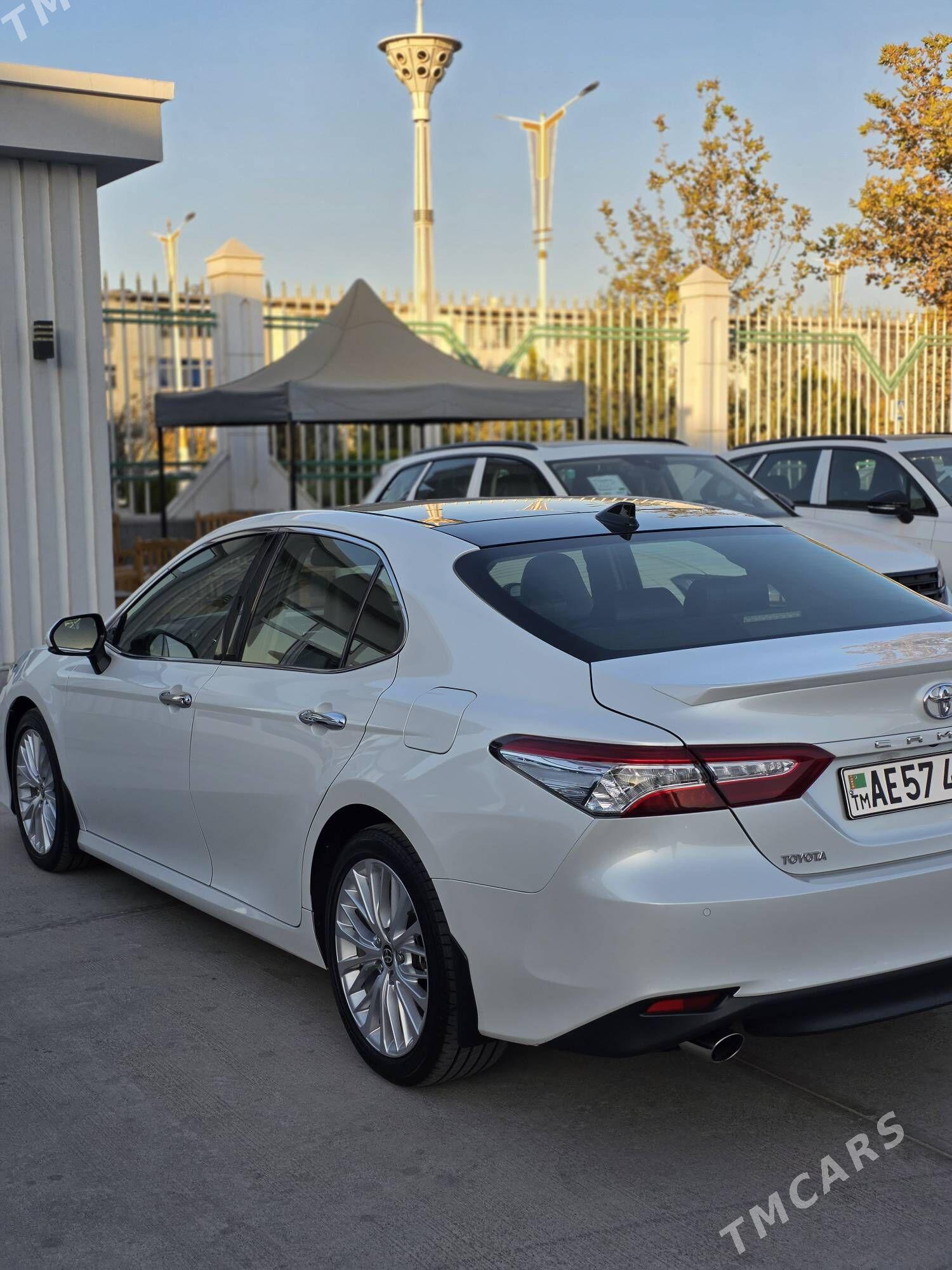 Toyota Camry 2020 - 530 000 TMT - 11 мкр - img 4