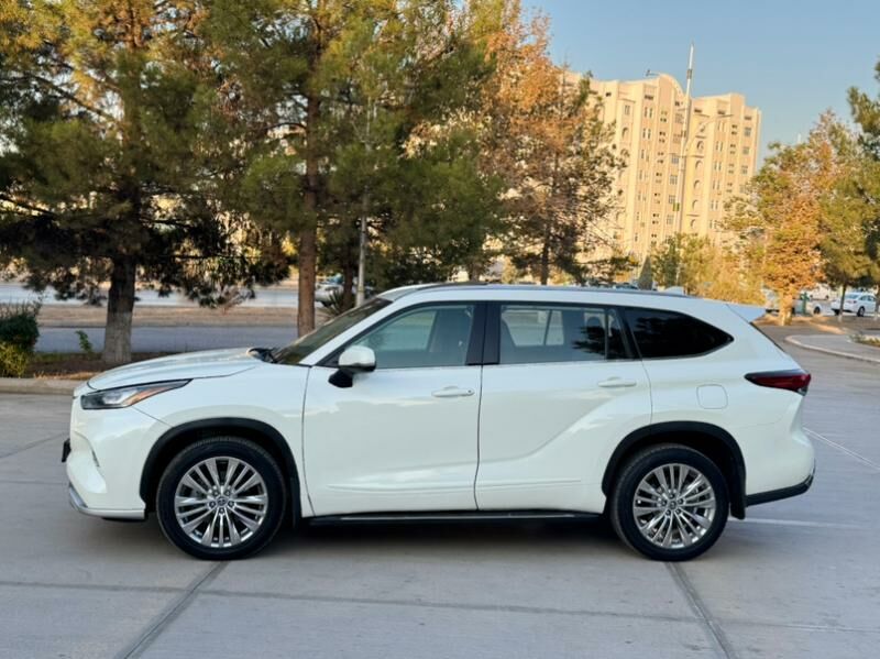 Toyota Highlander 2021 - 490 000 TMT - Ашхабад - img 6