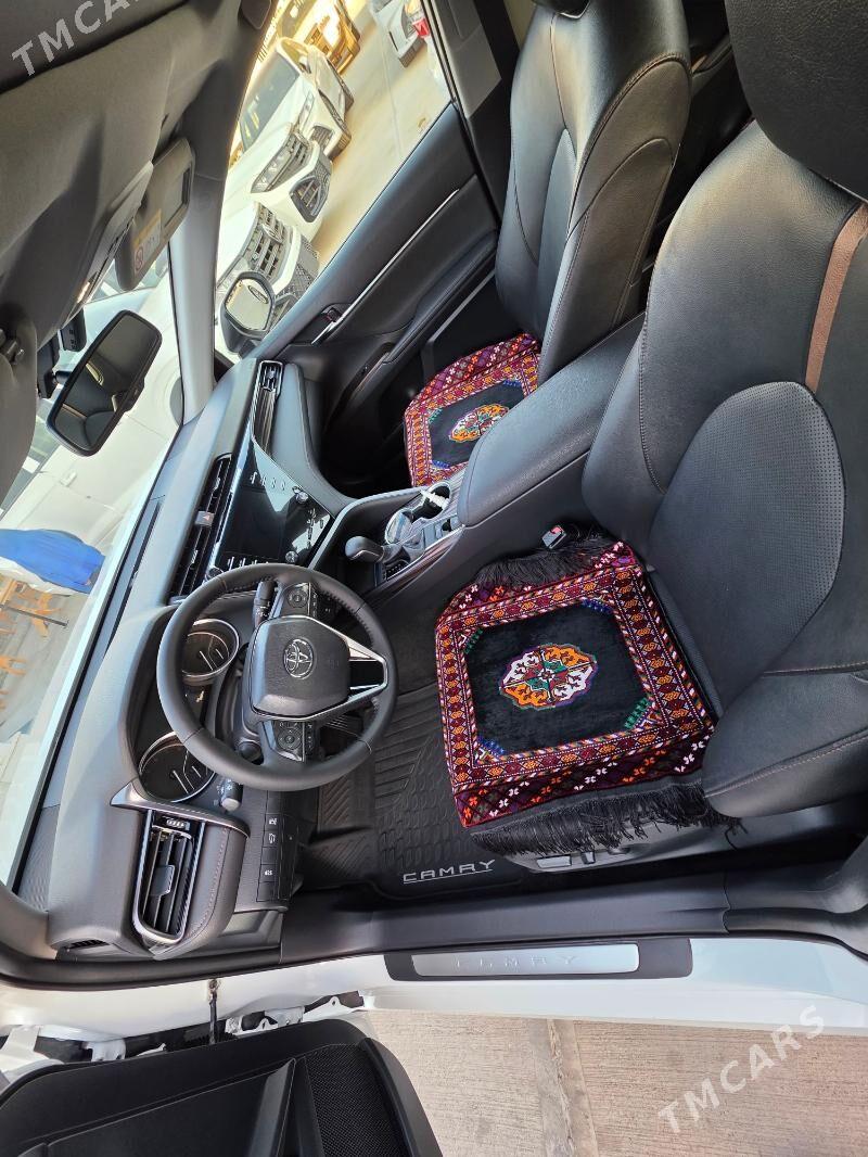 Toyota Camry 2020 - 530 000 TMT - 11 мкр - img 5