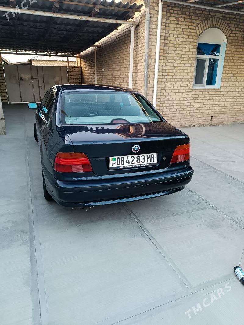 BMW E39 1998 - 120 000 TMT - Сакарчага - img 6