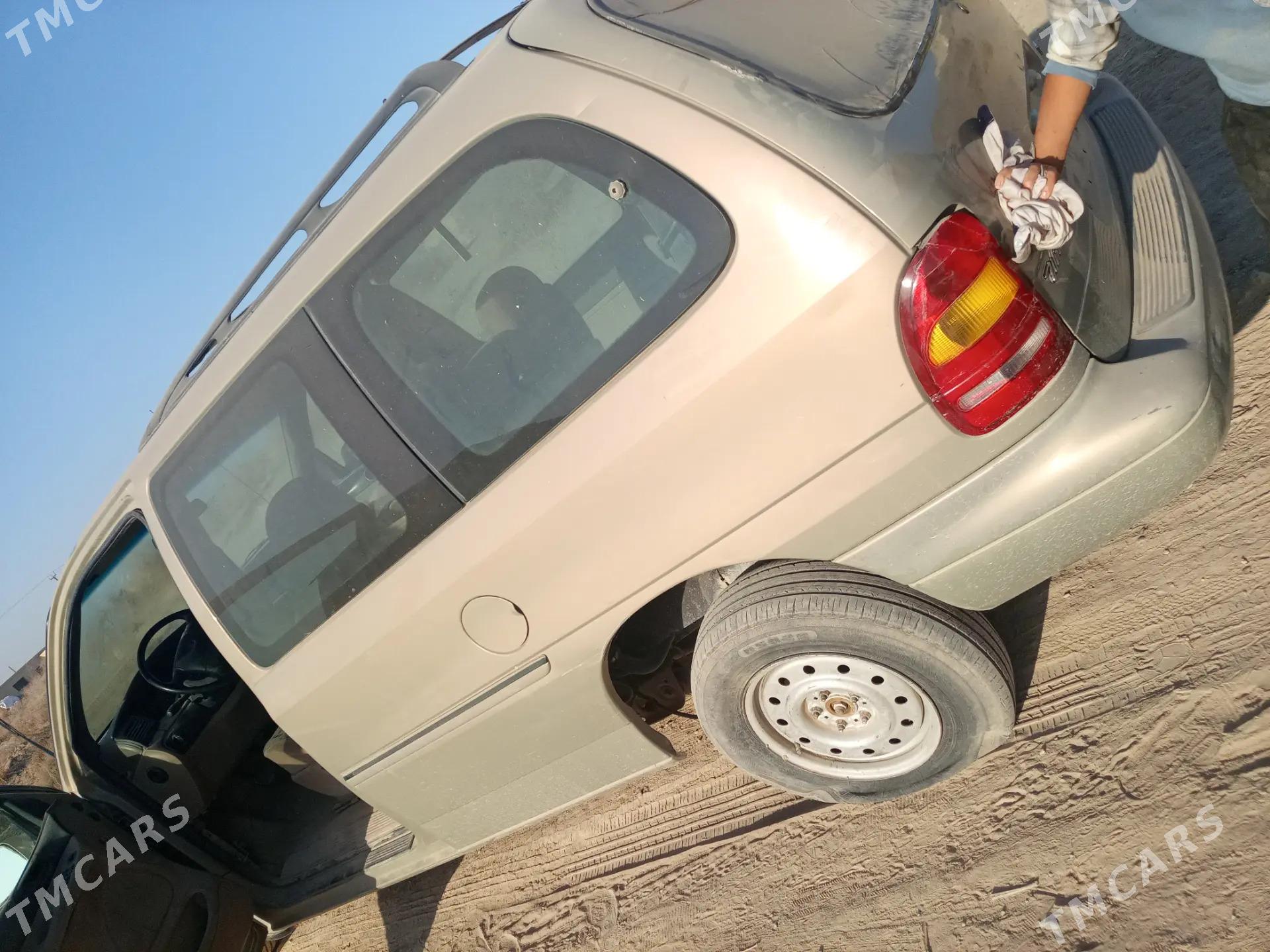 Ford B-Max 1998 - 40 000 TMT - Halaç - img 6