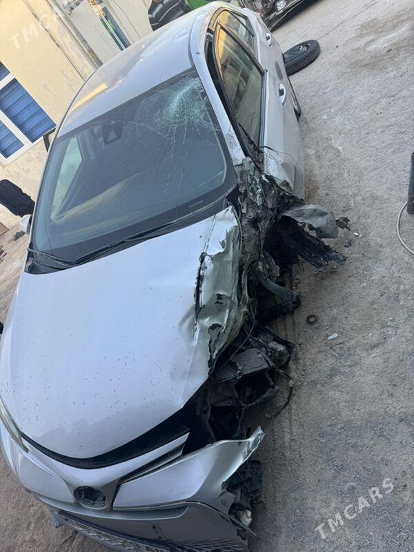 Toyota Corolla 2018 - 142 000 TMT - Ашхабад - img 4