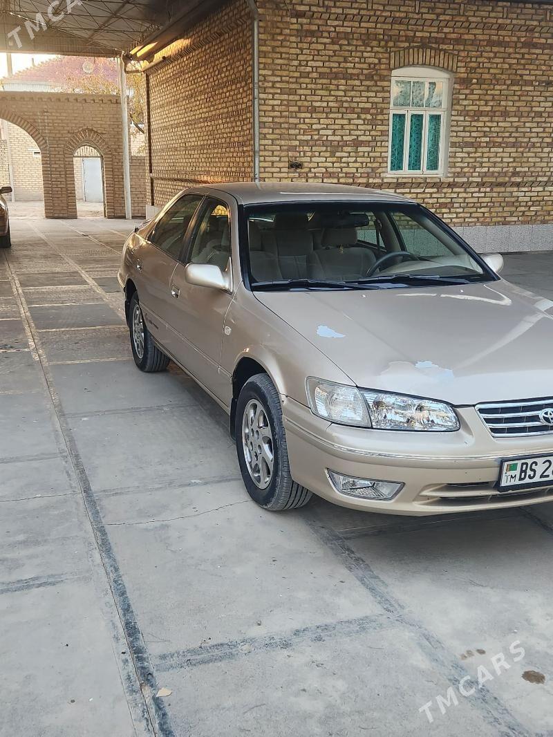 Toyota Camry 2001 - 145 000 TMT - Мары - img 7