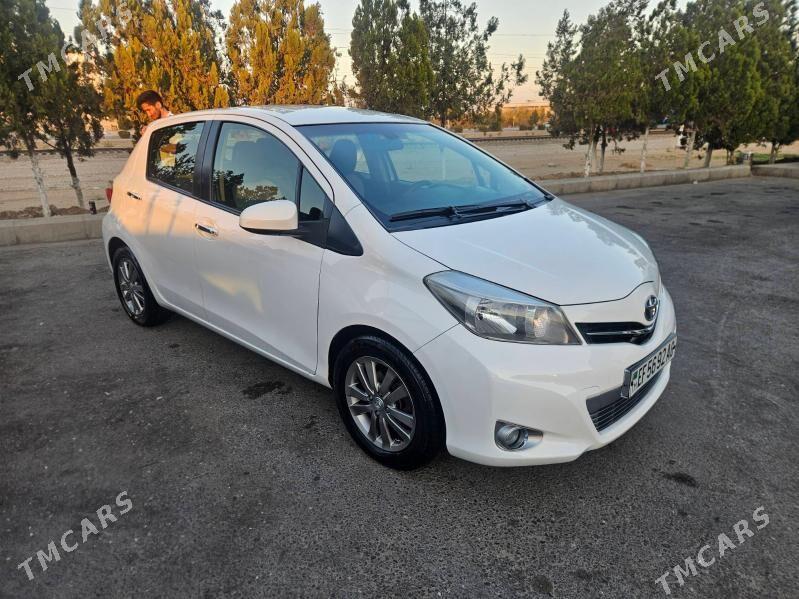 Toyota Yaris 2012 - 139 000 TMT - Гуртли - img 3