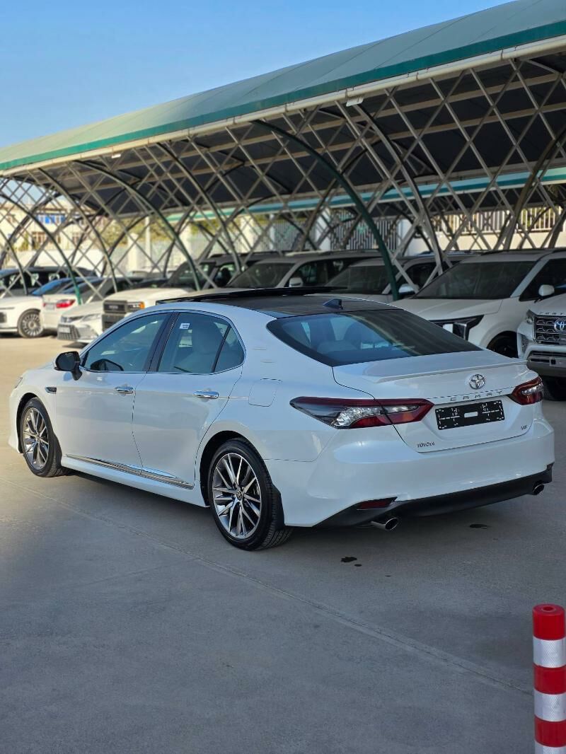 Toyota Camry 2023 - 565 000 TMT - 11 mkr - img 6