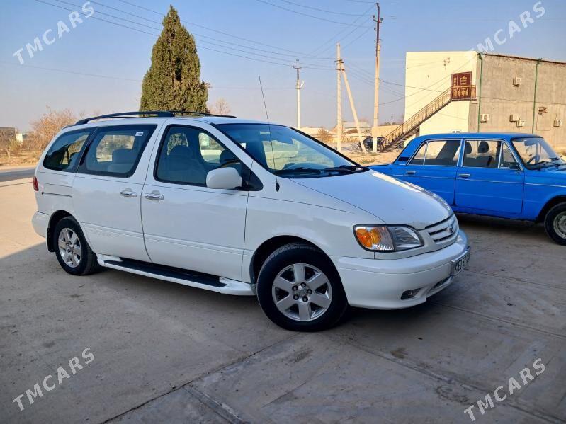 Toyota Sienna 2003 - 185 000 TMT - Халач - img 2