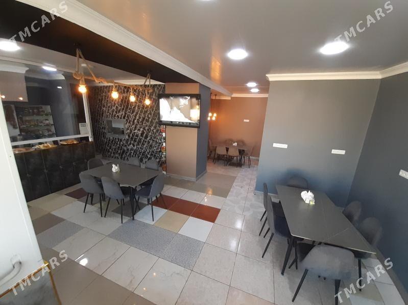 ,,HAUS,, kafe - Хитровка - img 2