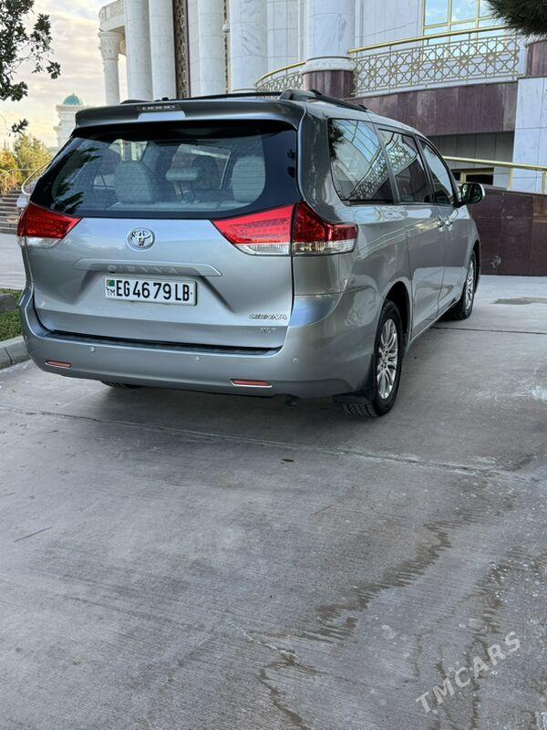 Toyota Sienna 2013 - 320 000 TMT - Туркменабат - img 2