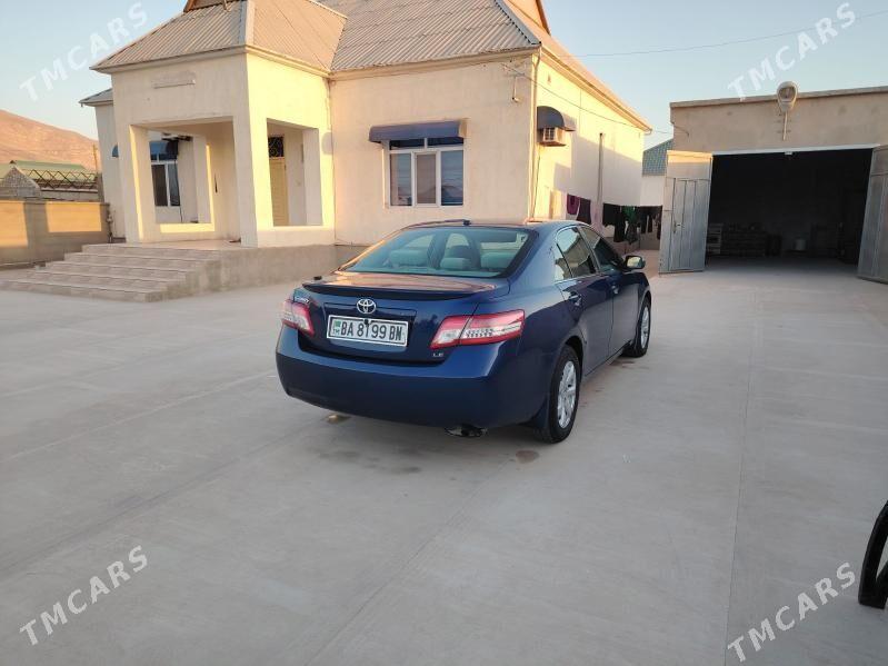 Toyota Camry 2011 - 205 000 TMT - Балканабат - img 3