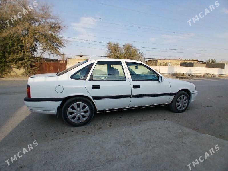 Opel Vectra 1993 - 37 000 TMT - Bäherden - img 3