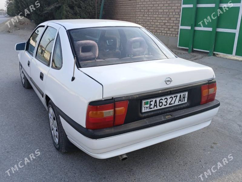 Opel Vectra 1993 - 37 000 TMT - Bäherden - img 2