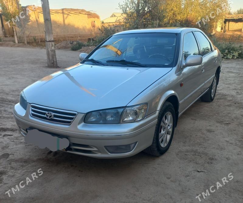 Toyota Camry 2001 - 170 000 TMT - Köneürgenç - img 2