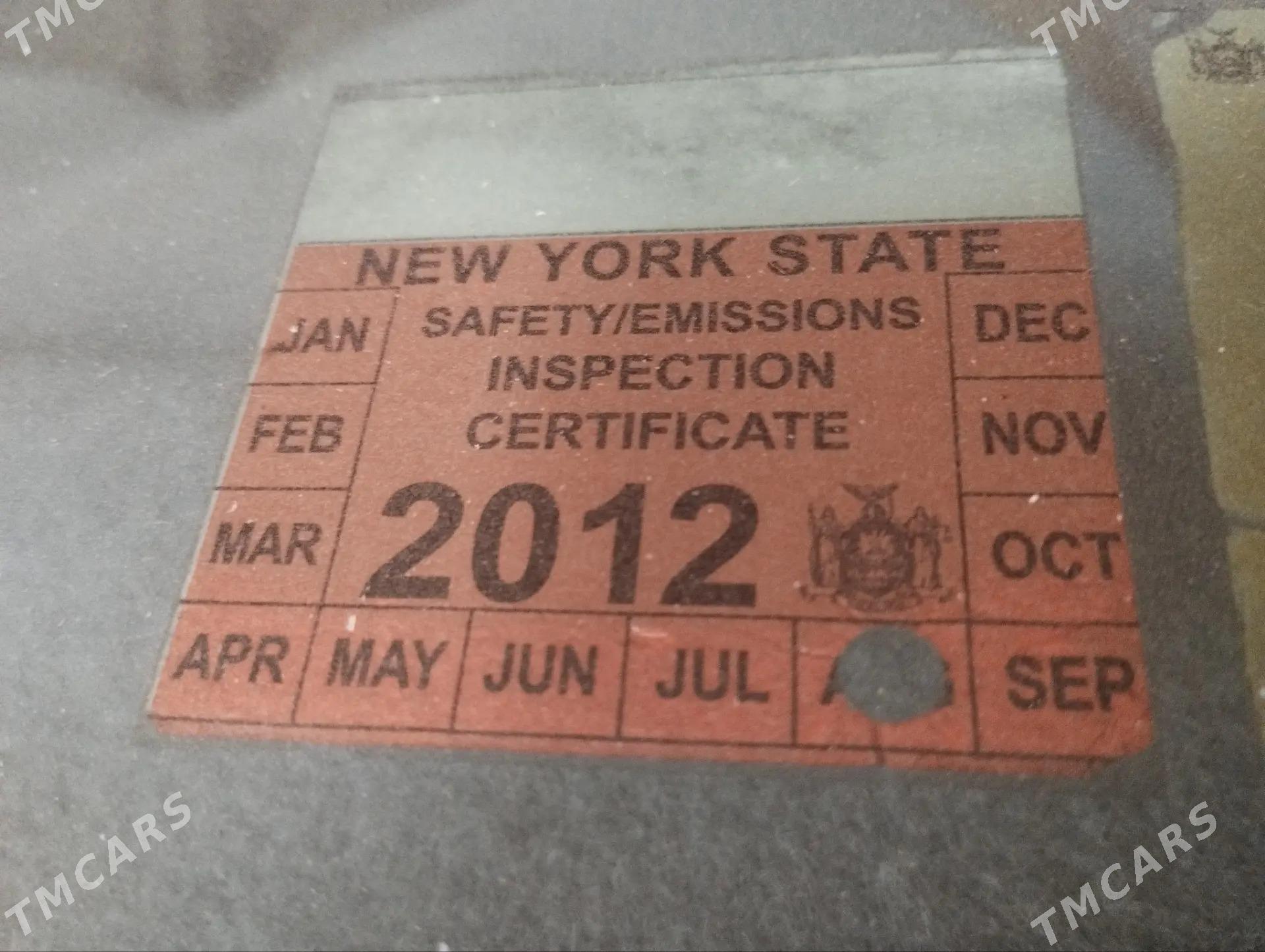 Toyota Sienna 2004 - 250 000 TMT - Köýtendag - img 5