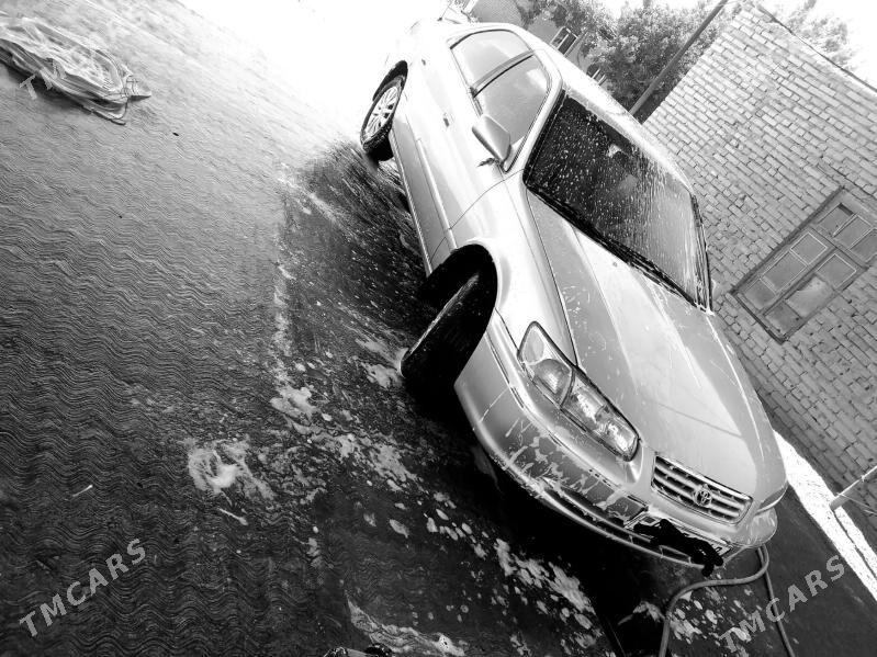 Toyota Camry 2000 - 145 000 TMT - Саят - img 1