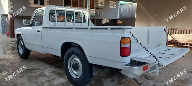 Toyota Hilux 2014 - 140 000 TMT - Ашхабад - img 4