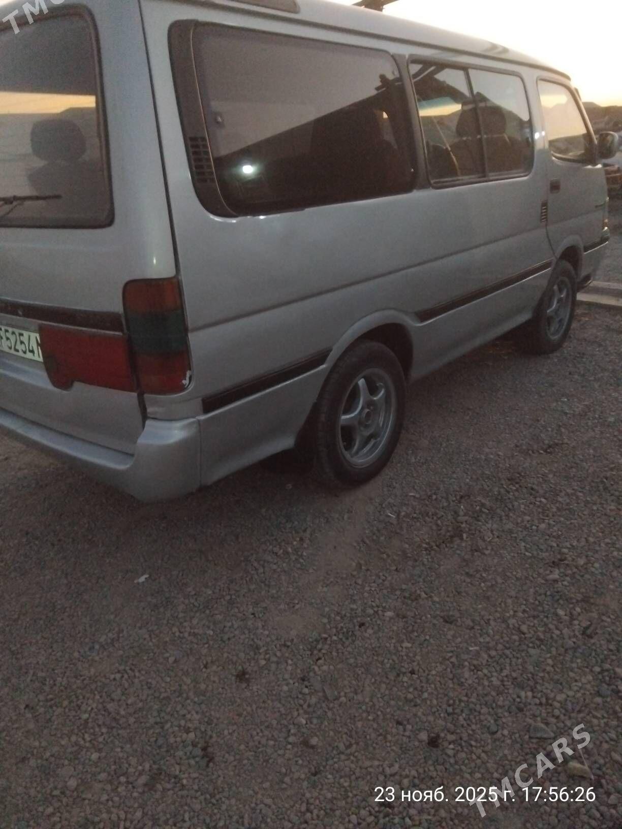 Toyota Hiace 1991 - 60 000 TMT - Murgap - img 5