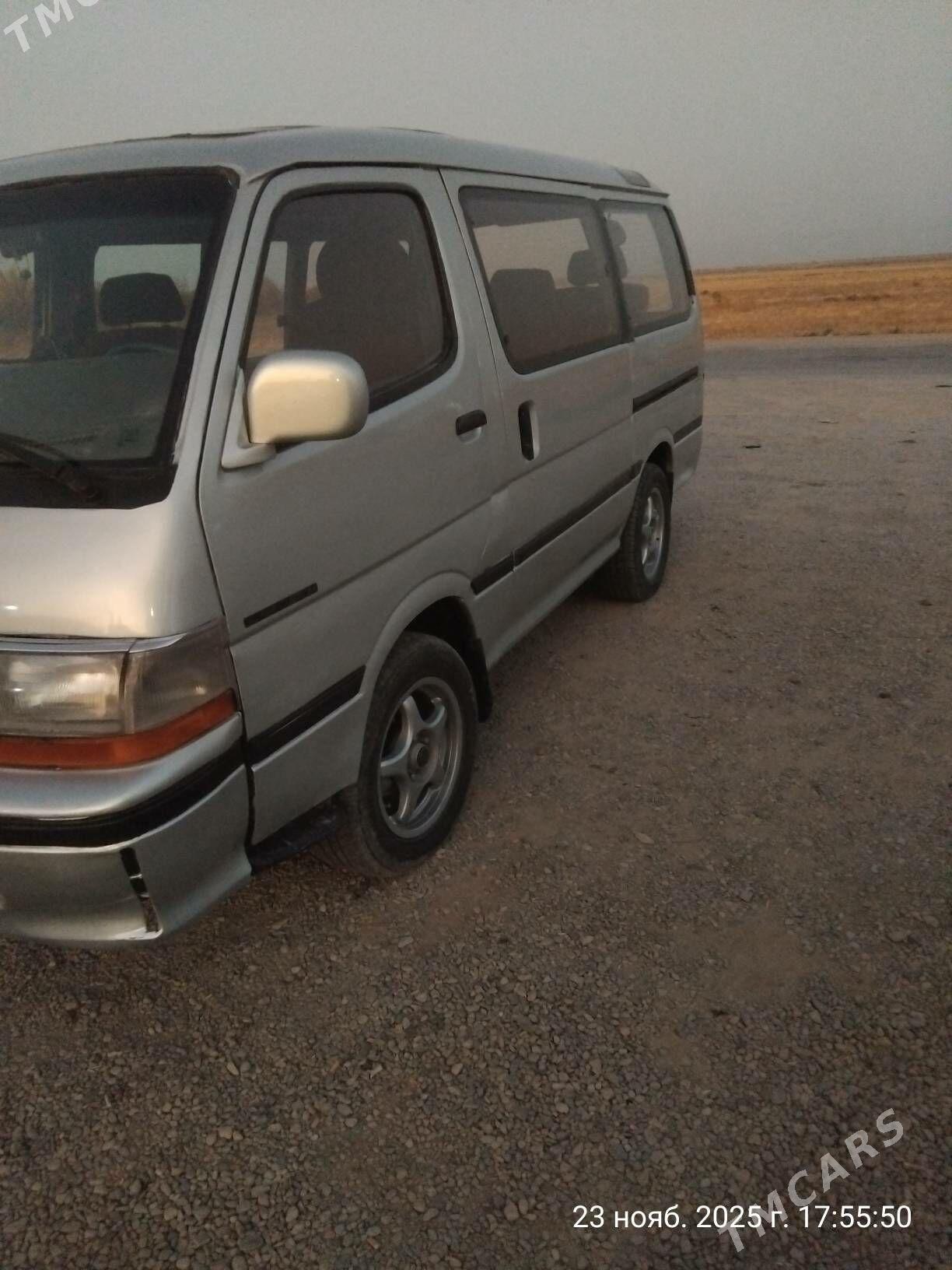 Toyota Hiace 1991 - 60 000 TMT - Murgap - img 2