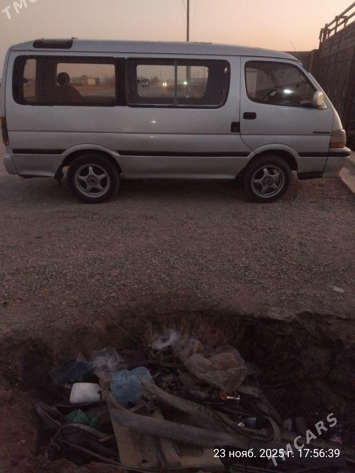 Toyota Hiace 1991 - 60 000 TMT - Murgap - img 6